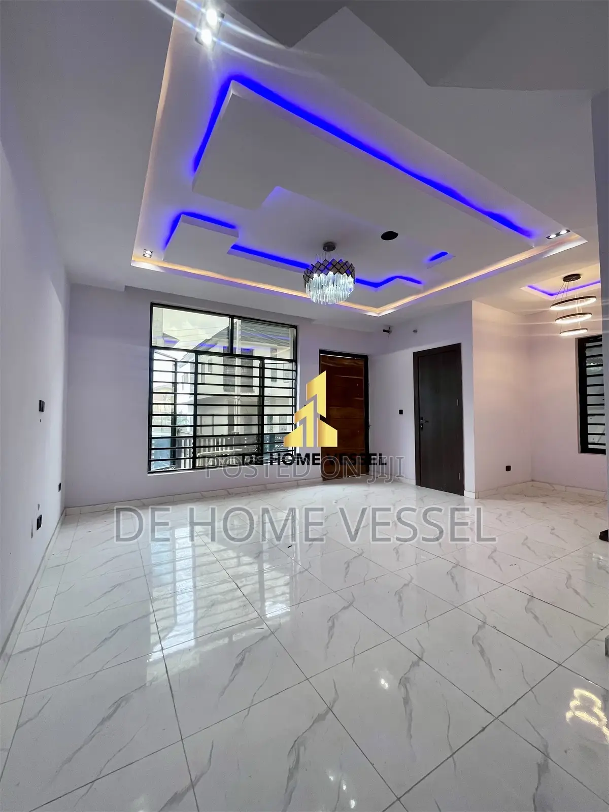4bdrm Duplex in Ikota for sale
