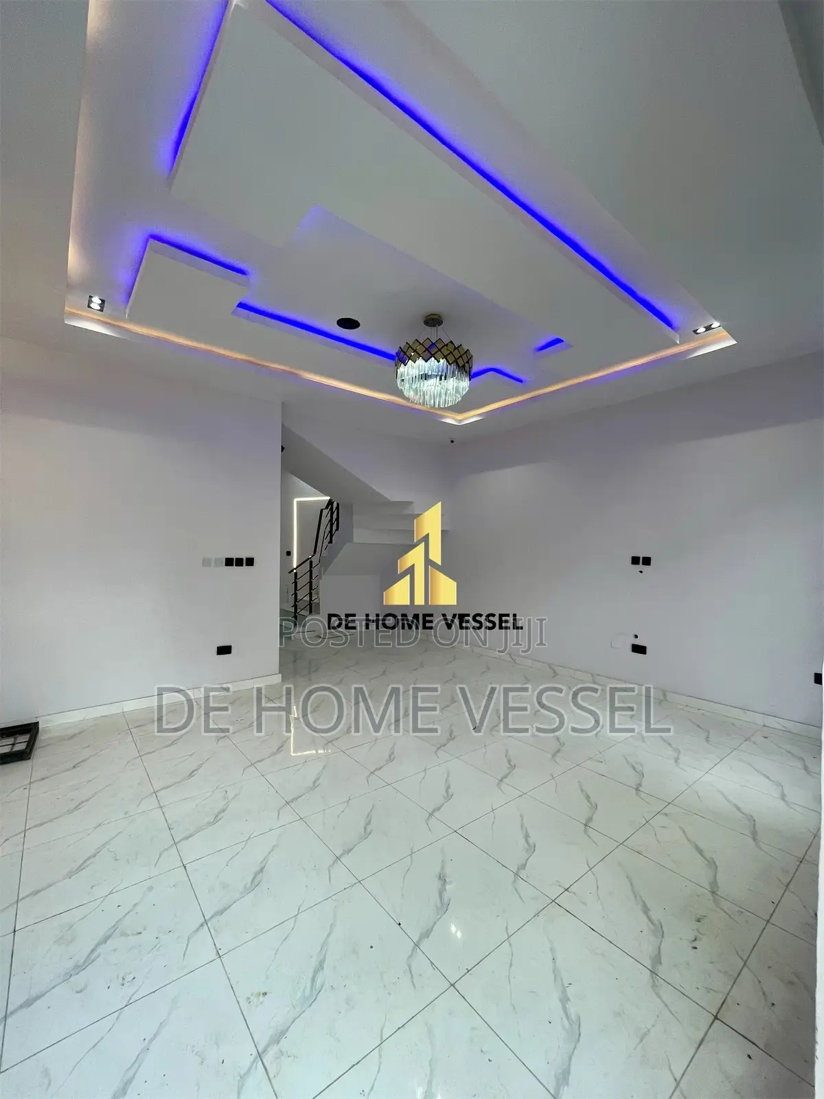 4bdrm Duplex in Ikota for sale