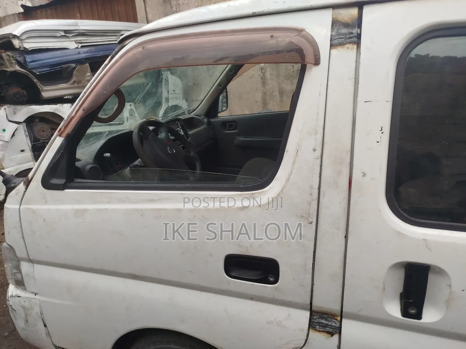 Nissan Caravan (Urvan) 2008 White