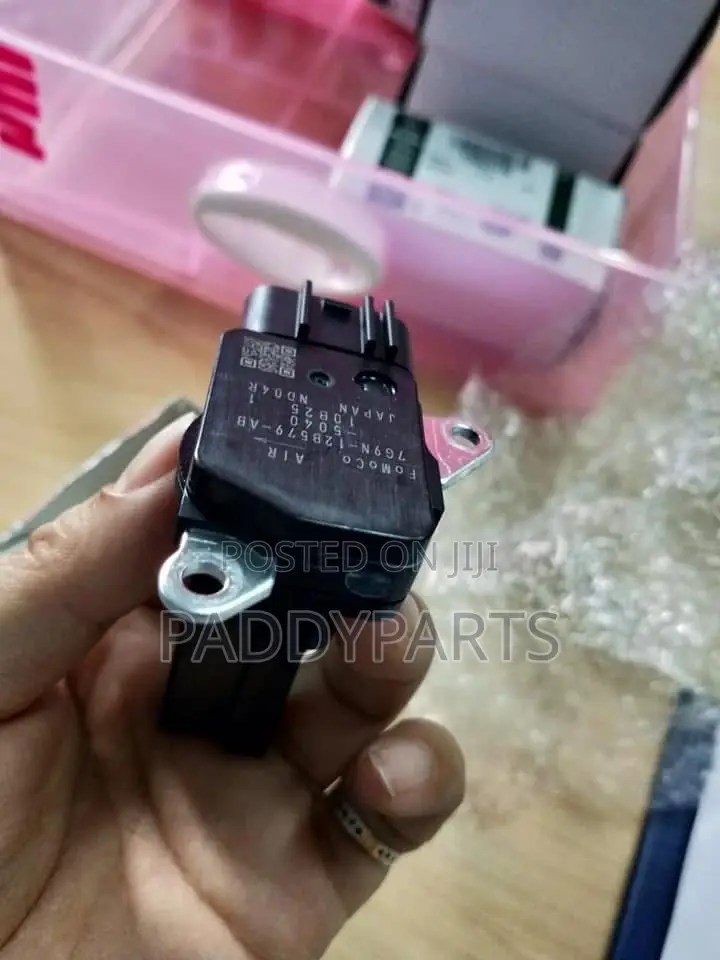 Land Rover 4 LR4 Mass Air Flow Sensor