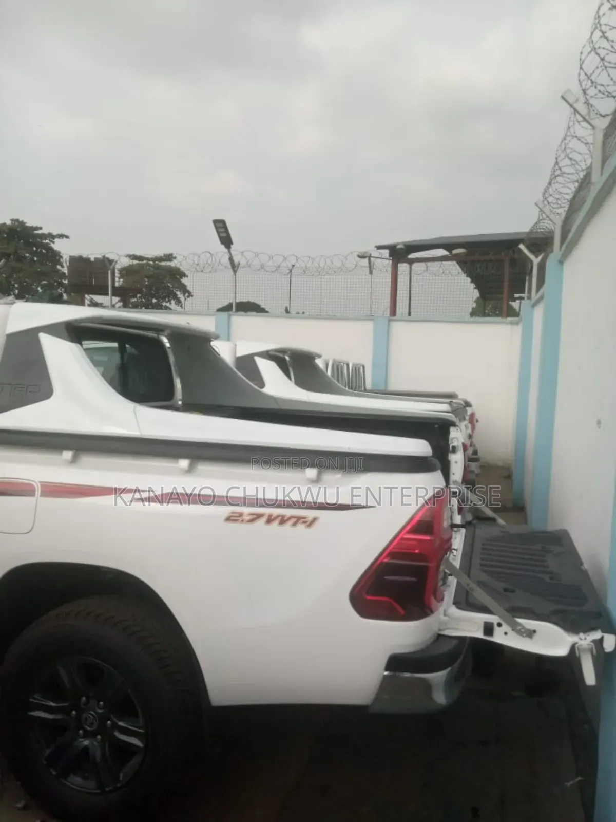 Back Cover for Toyota Hilux and TRD Spoiler