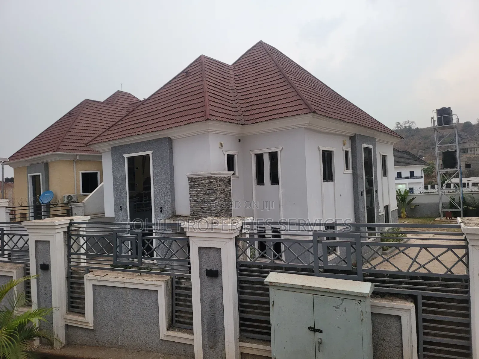 4bdrm Duplex in Guzape District for sale