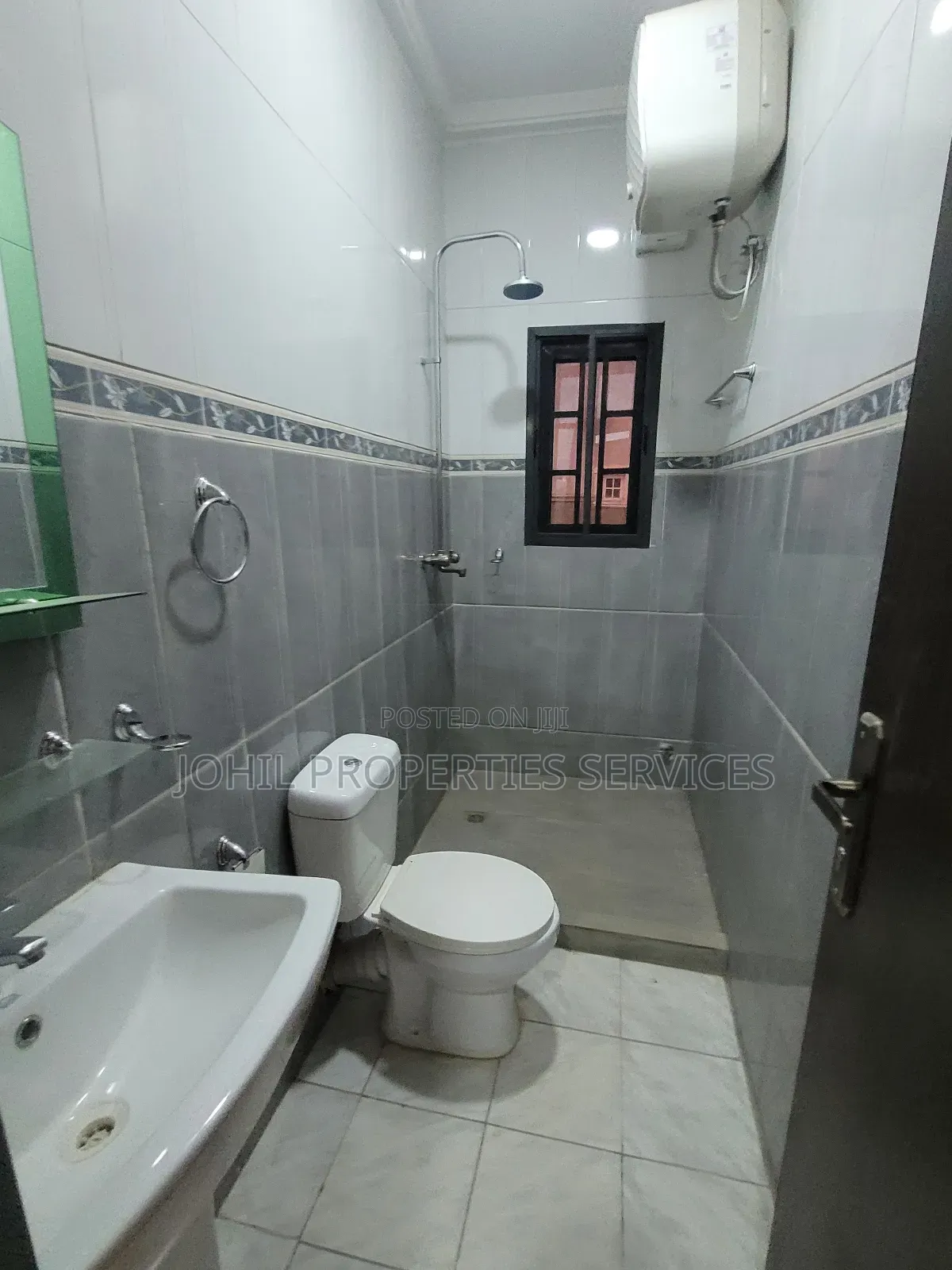 4bdrm Duplex in Guzape District for sale