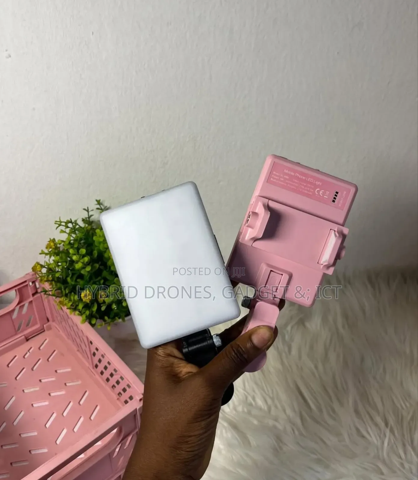 Mobile Influencer Light for Ladies in All Colors