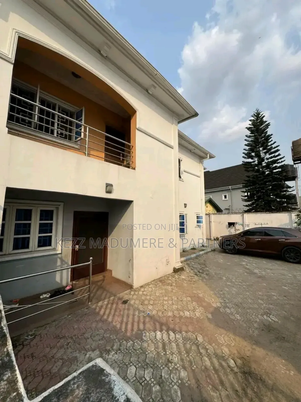 9bdrm Duplex in Rumudara , Port, Rumuodara for sale
