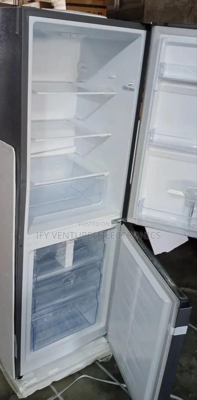 225 Liters, Hisense Double Door, Bottom Freezer Refrigerator