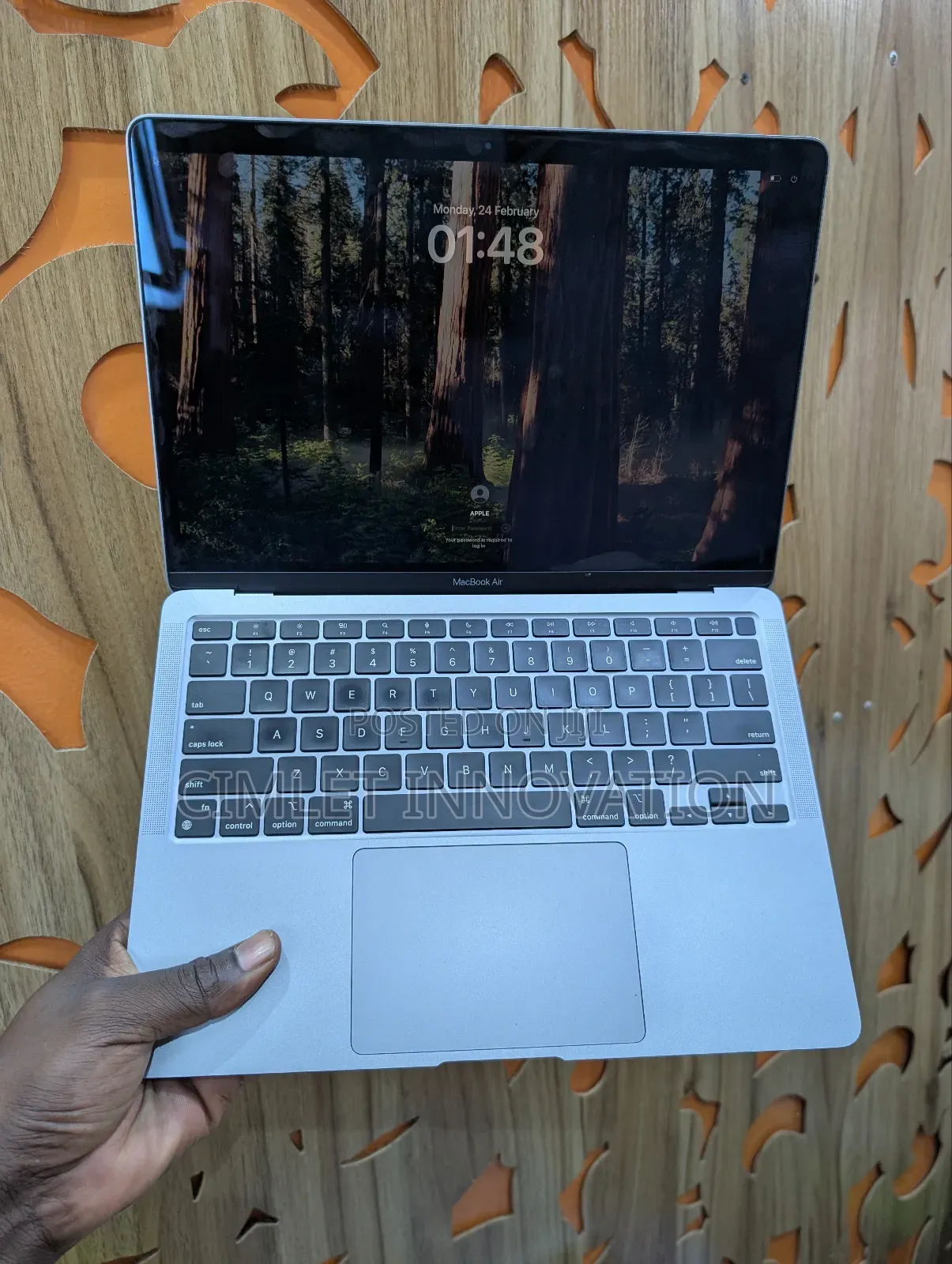 Laptop Apple MacBook Air 2020 M1 8GB Apple M1 SSD 512GB