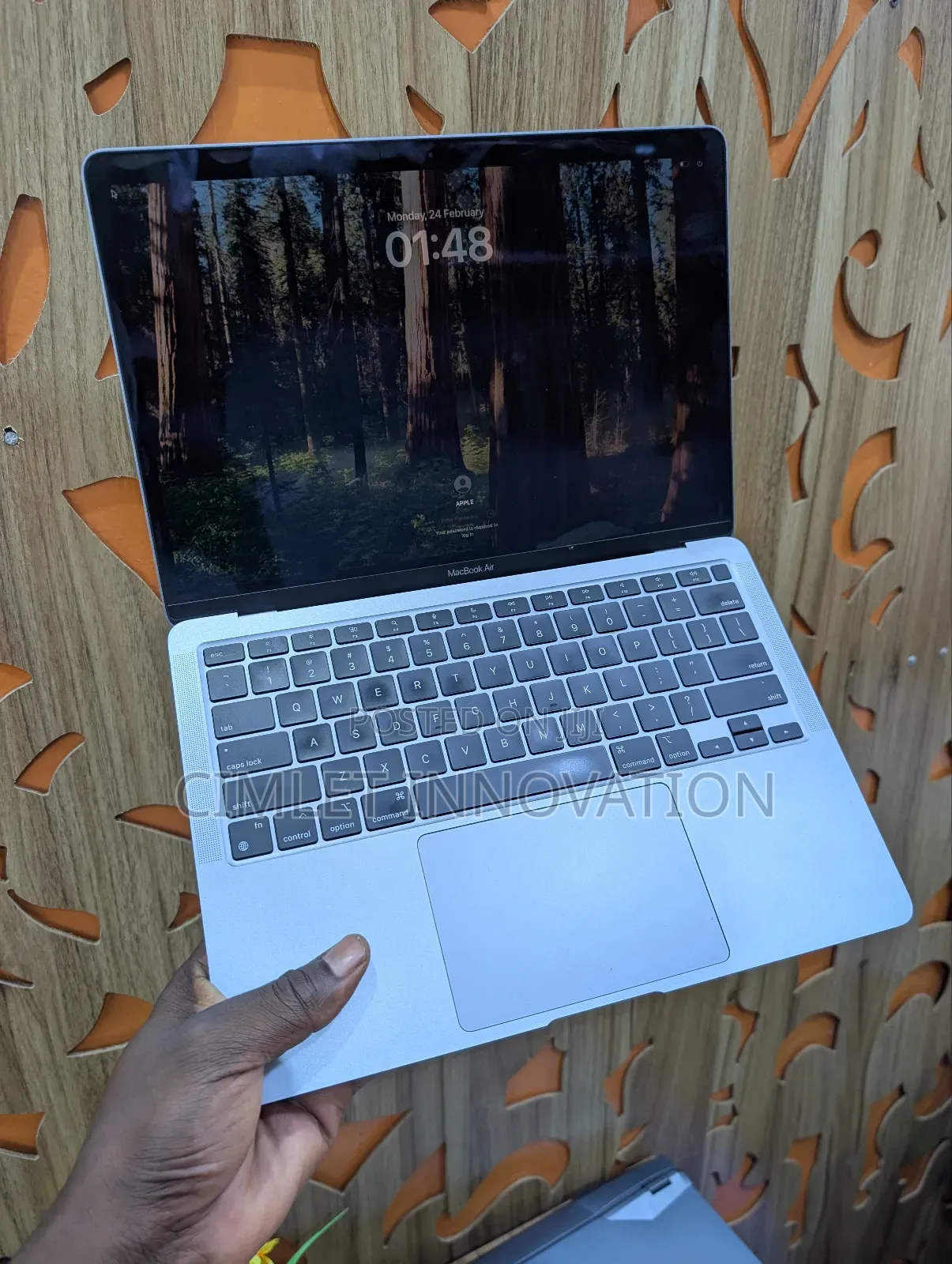 Laptop Apple MacBook Air 2020 M1 8GB Apple M1 SSD 512GB