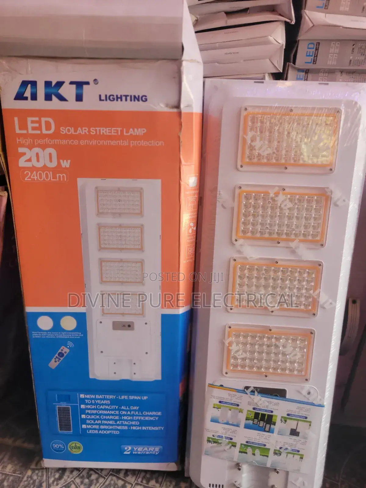 Original 200watts Akt Solar Street Light