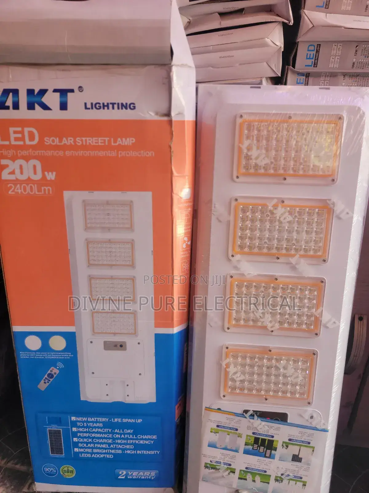 Original 200watts Akt Solar Street Light