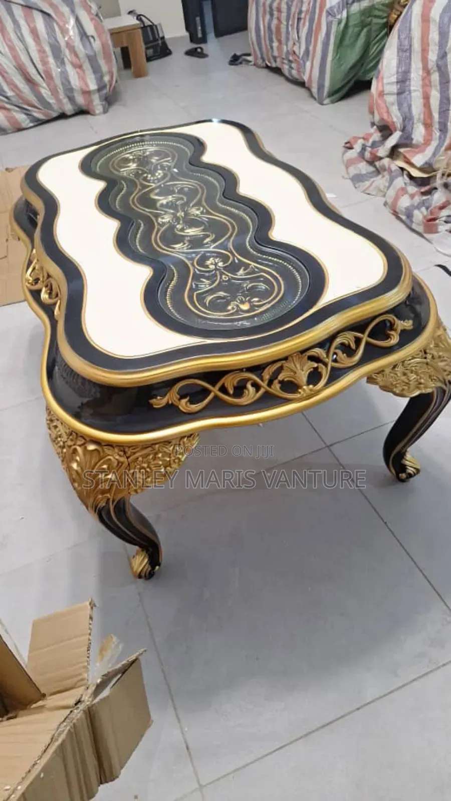 Turkish Royal Center Table With Two Side Stools