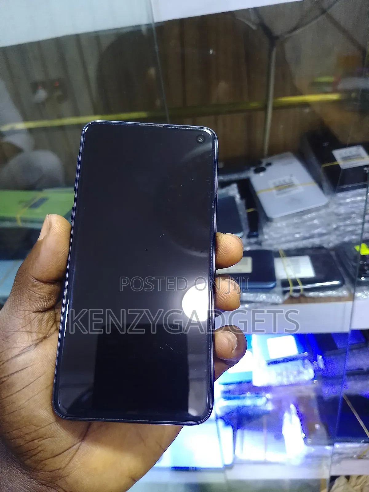 Samsung Galaxy S10e 128 GB Blue