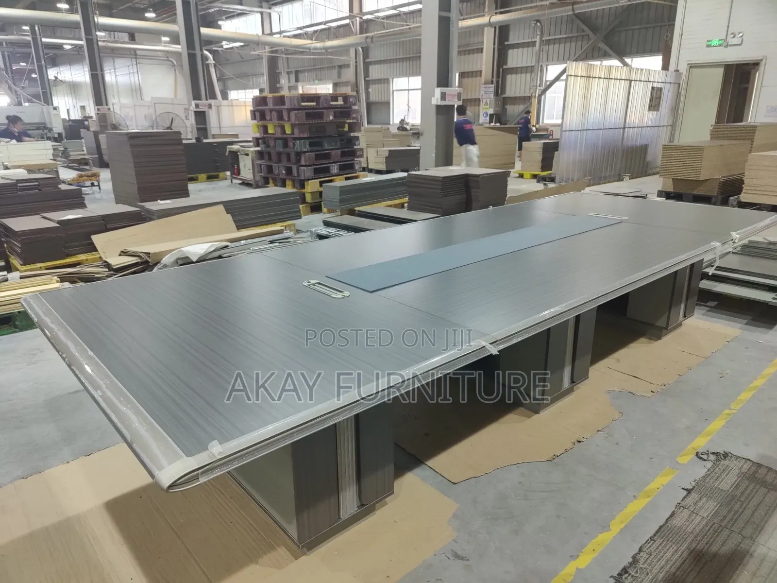Conference Table Size 4meters For 14