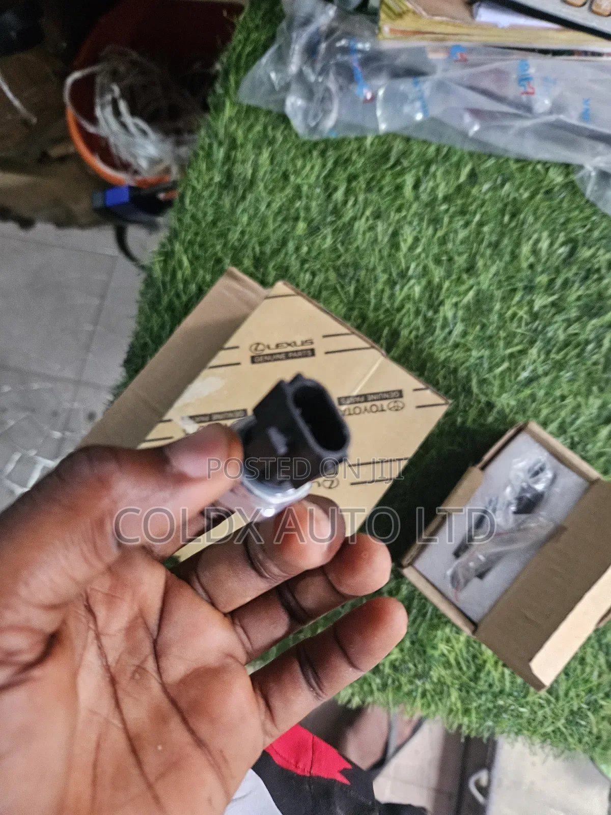 Nissan Murano Altima Sunny Pathfinder Pressure Switch