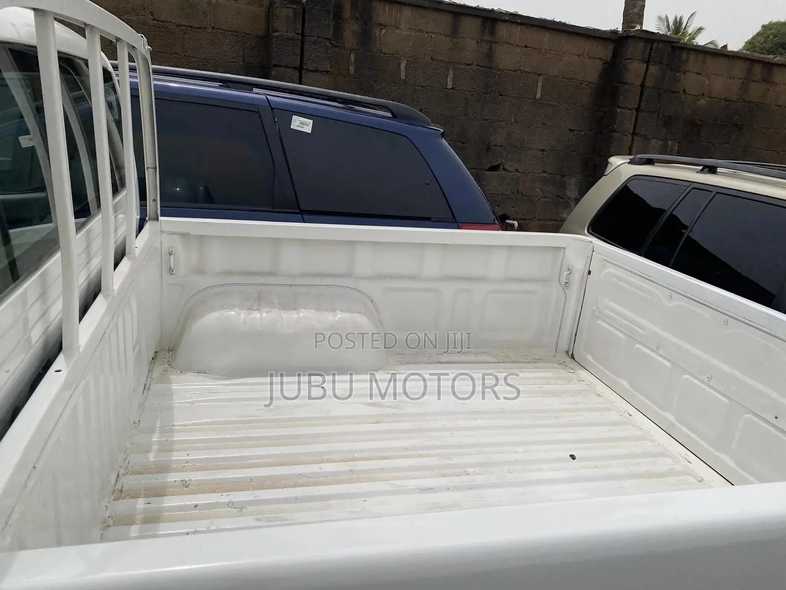 Toyota Hilux SR5 4x4 2014 White