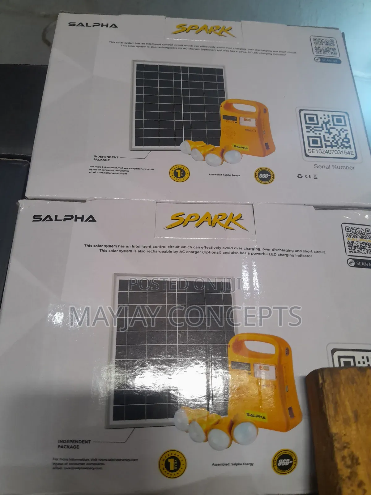 Salpha Spark Solar Lighting Kit-4bulbs,Radio,MP3 Bluetooth