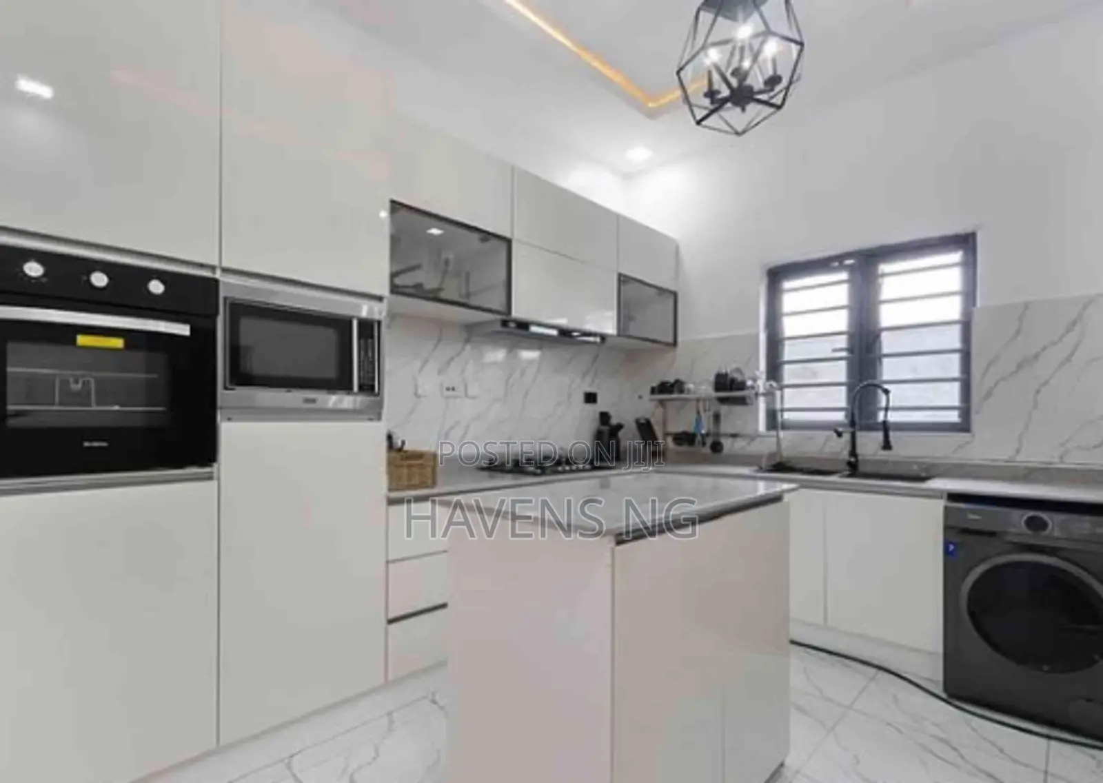 Elite 4-Bedroom Retreat With Pool, Gym, and Games