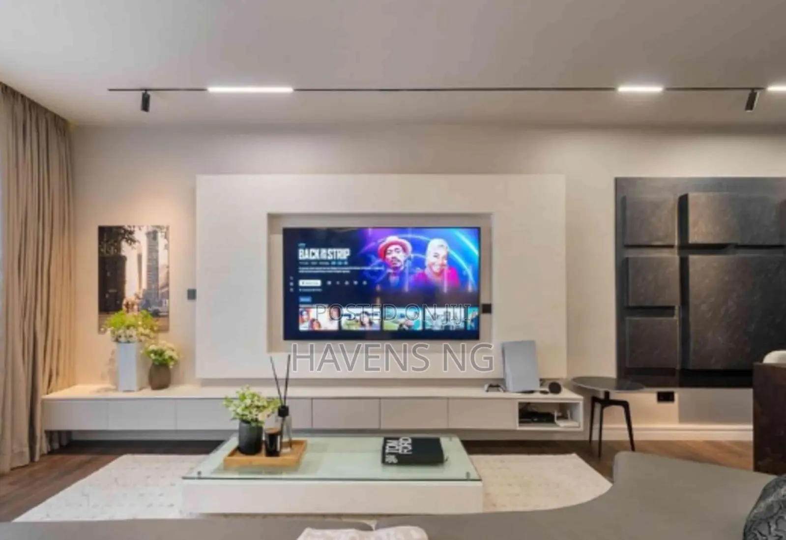 Ultra-Modern 2-Bedroom Smart Penthouse With Privat