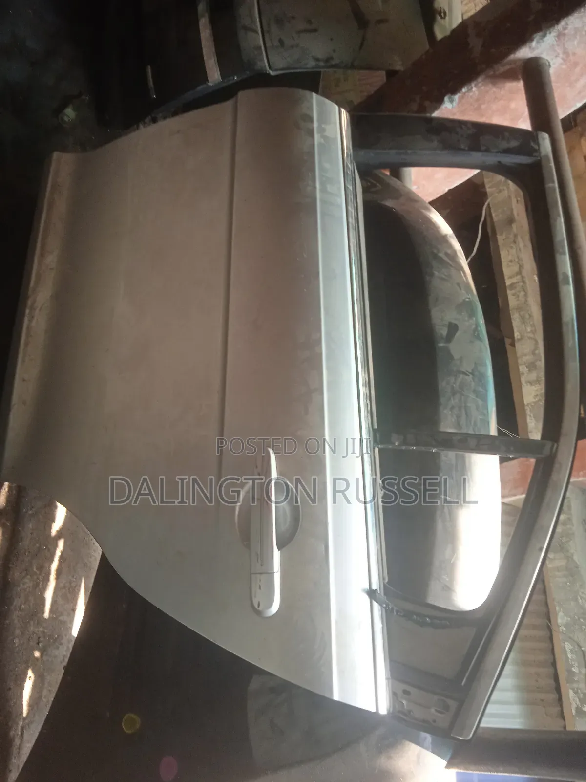 Ford Taurus Door