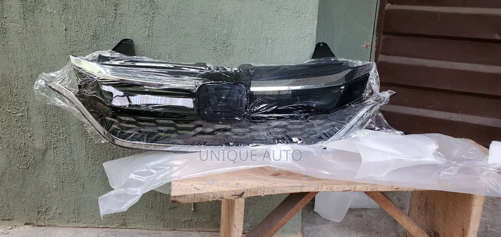Front Grille 2016 Honda CRV