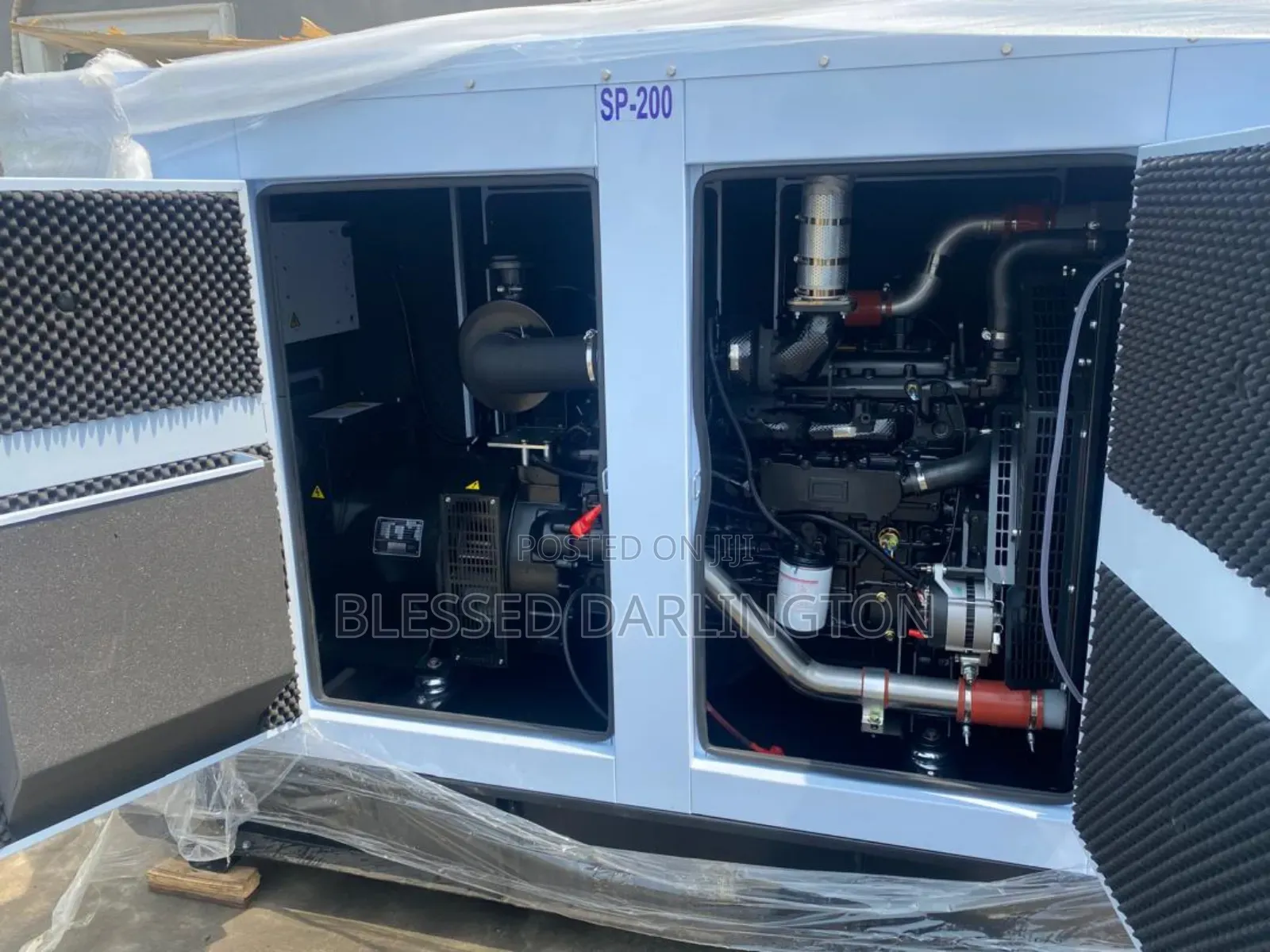 200kva High Quality Standard Perkins Soundproof Generator