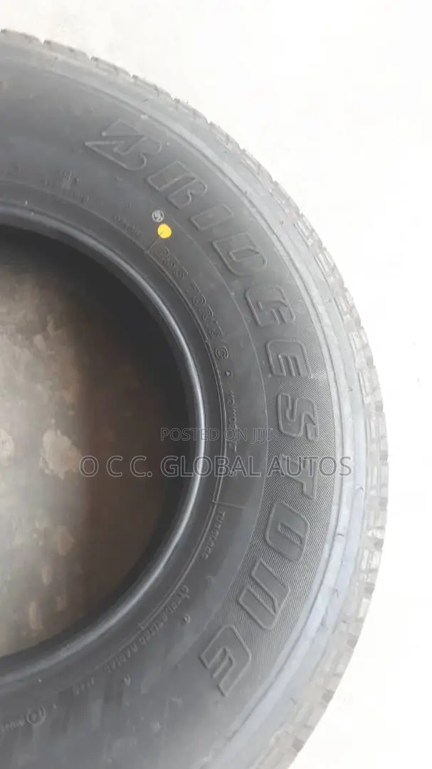 Bridgestone Tire 255/70, R15 for Hilux