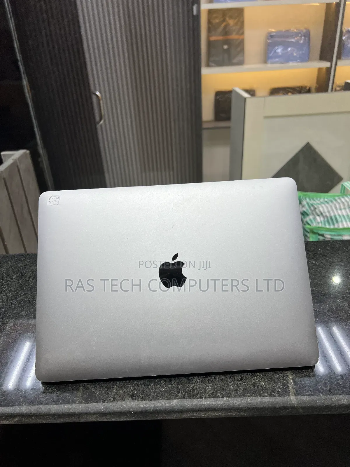 Laptop Apple MacBook Pro 2019 16GB Intel Core i7 SSD 512GB