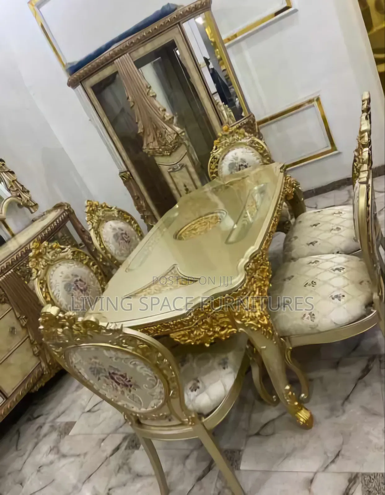 Royal Dining Table With 6 Fabric Chairs