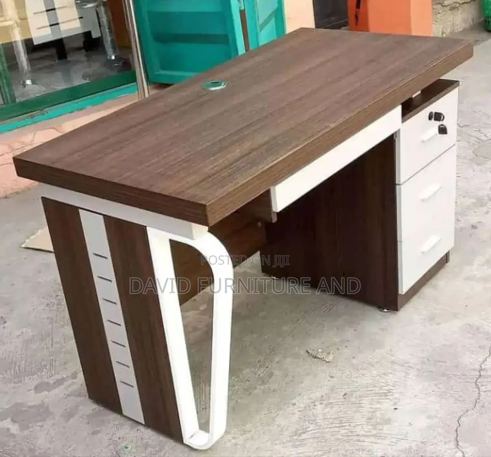 1.2 Meter Table