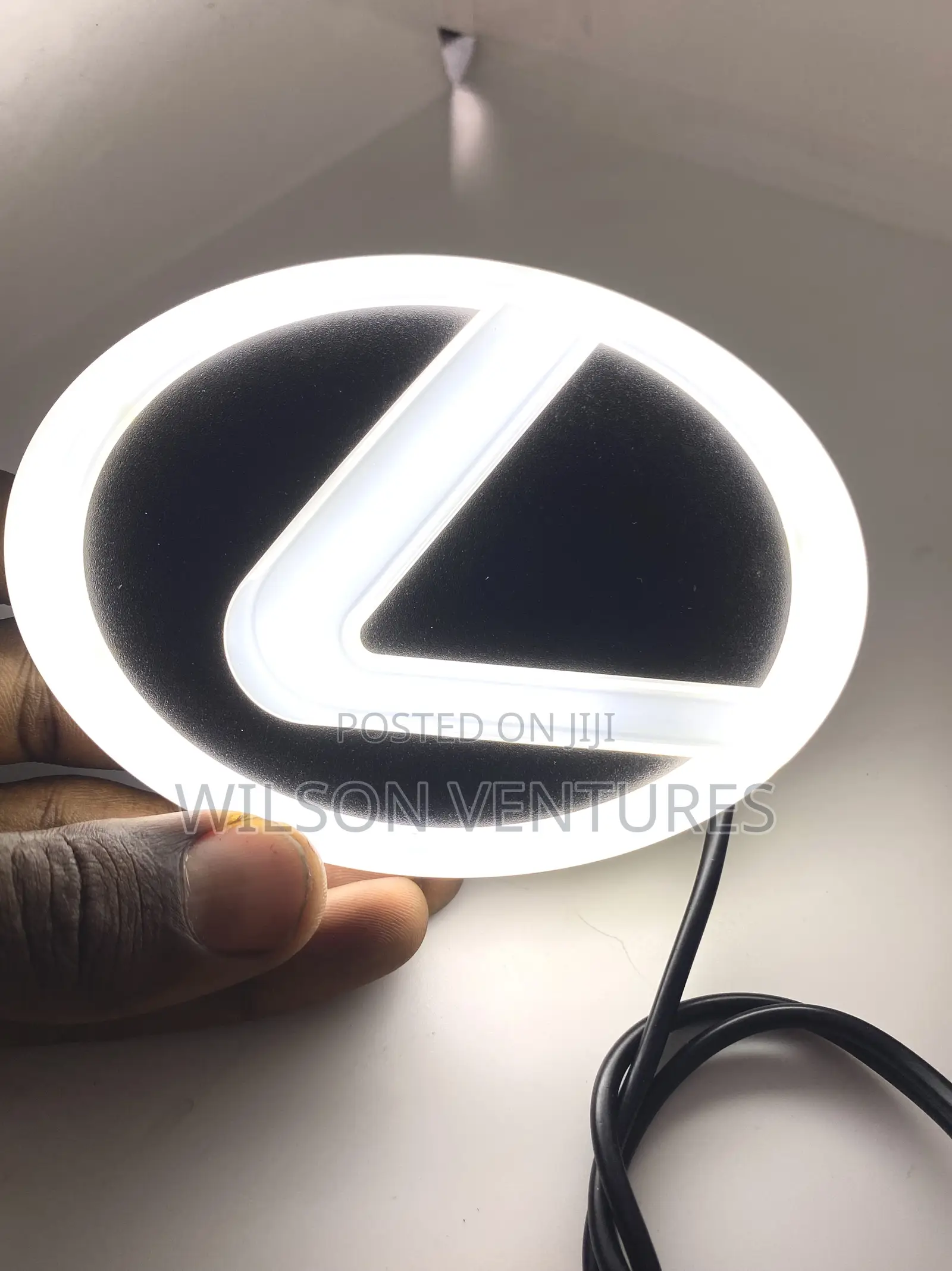 Lexus Led Front Grille Logo Light