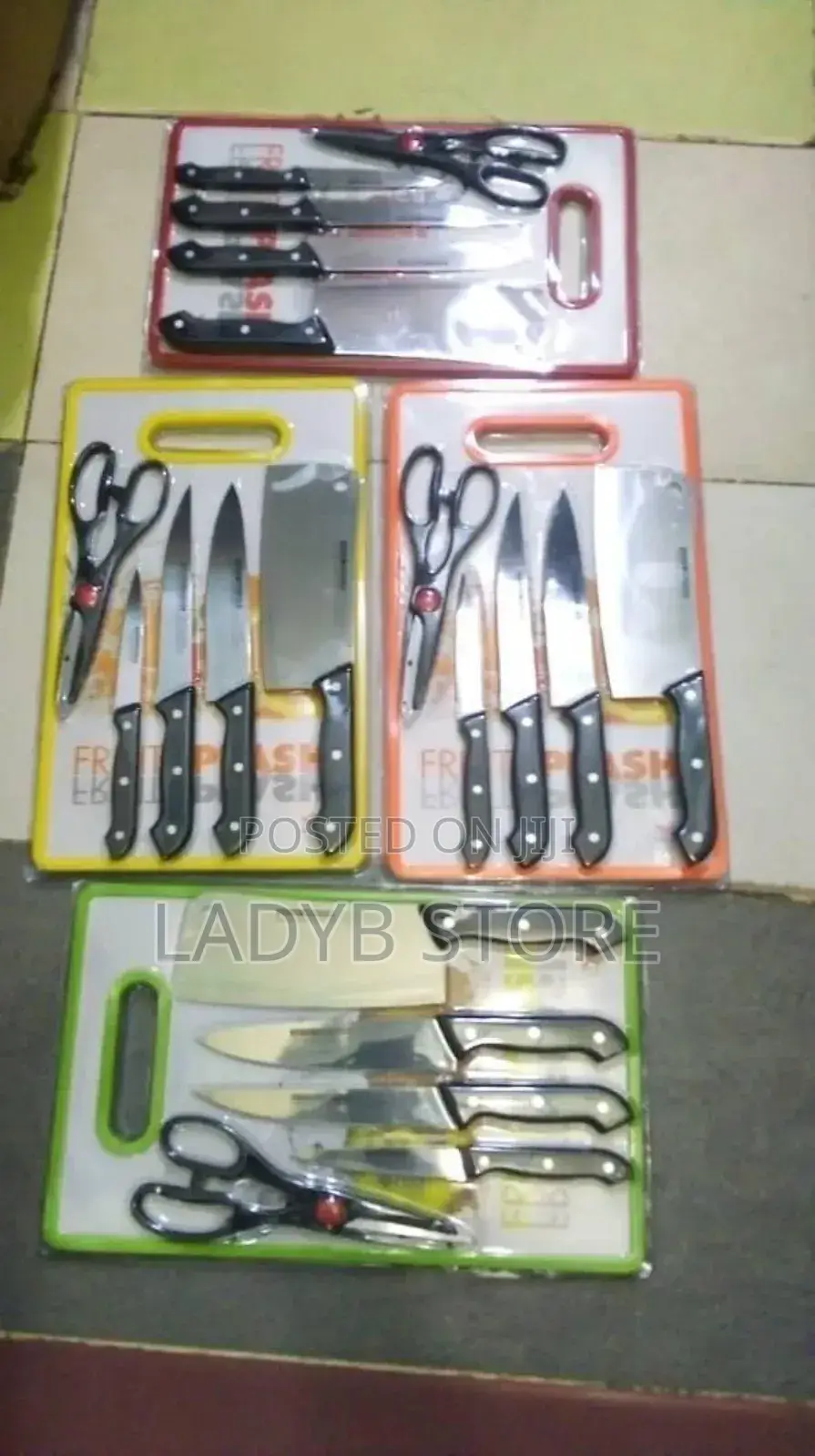 Cutting Board With Knife Set
