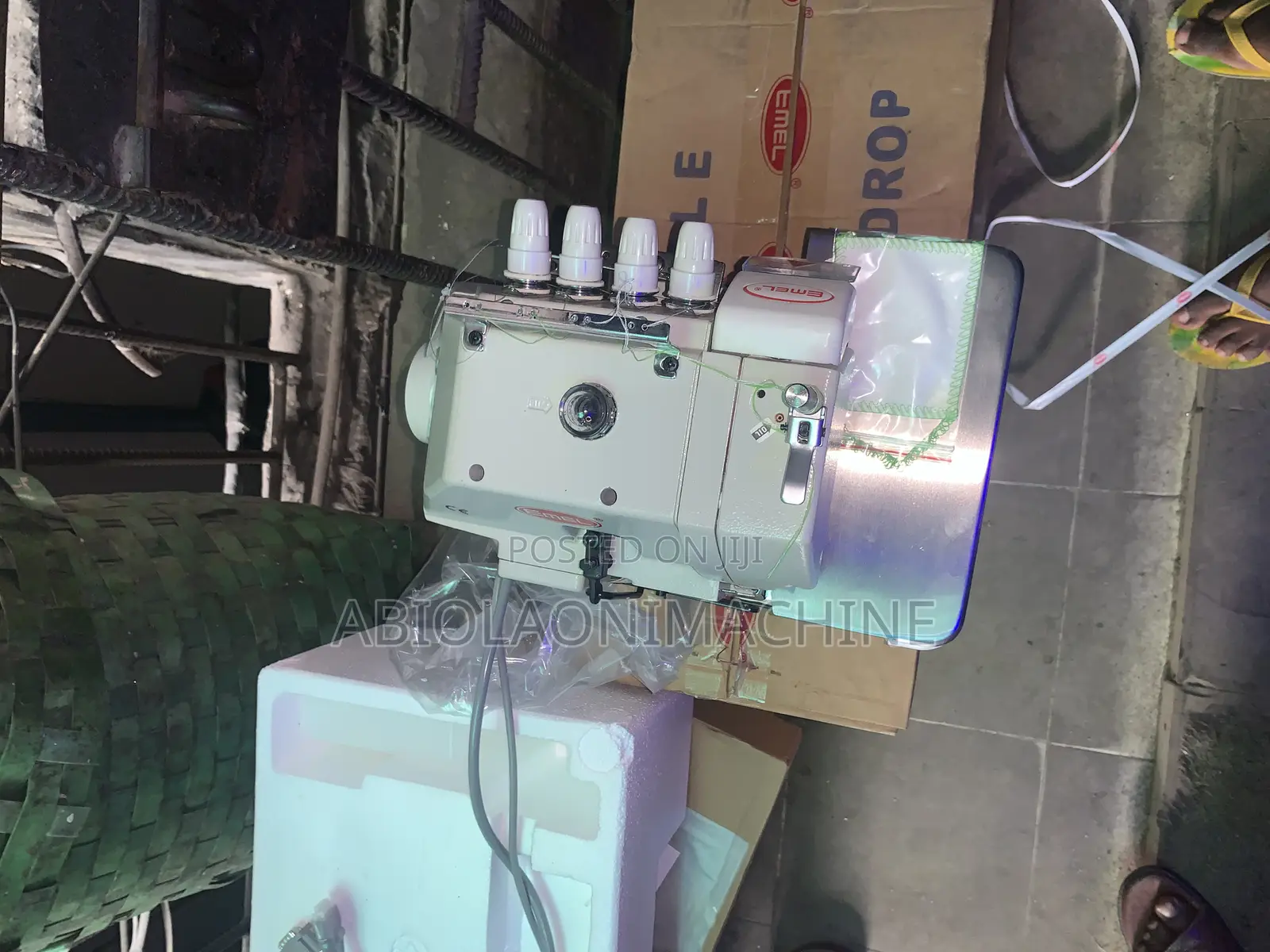Emel Direct Drive Four-Thread Weaving Machine Overlock 747d