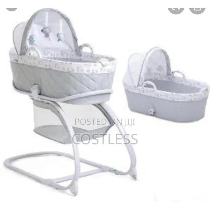 Deluxe 2 in 1 Moses Bedside Bassinet Portable Crib