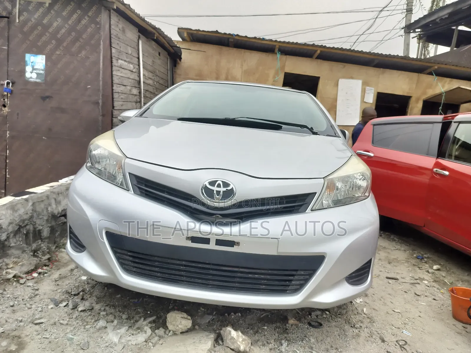 Toyota Yaris L Hatchback 3dr 2014 Silver
