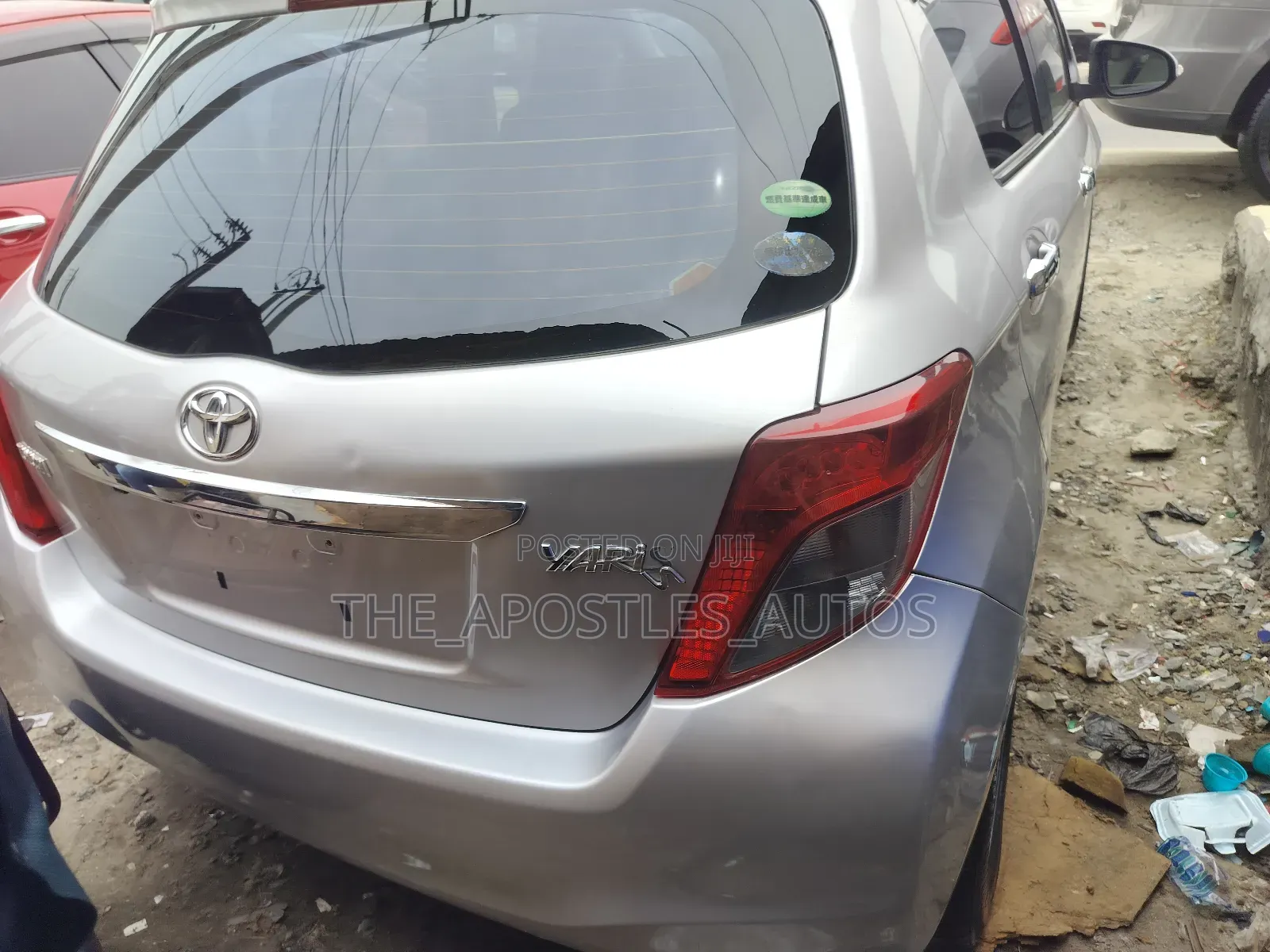 Toyota Yaris L Hatchback 3dr 2014 Silver