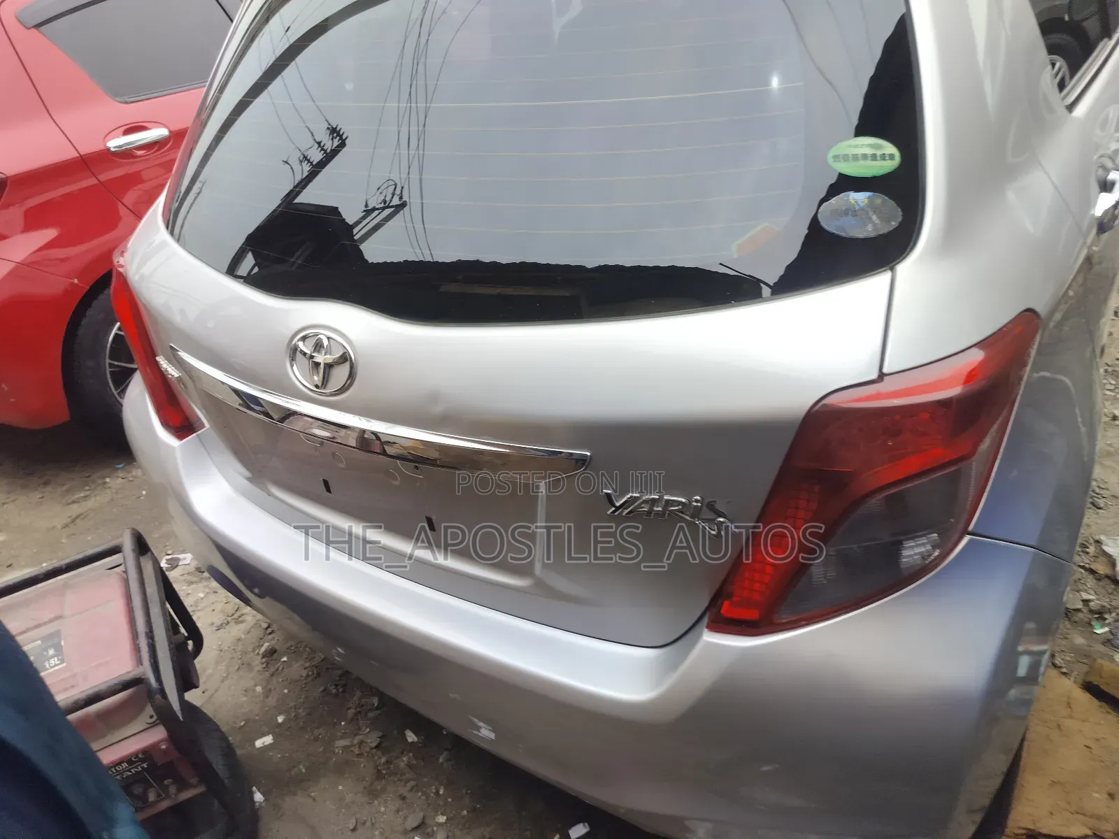 Toyota Yaris L Hatchback 3dr 2014 Silver