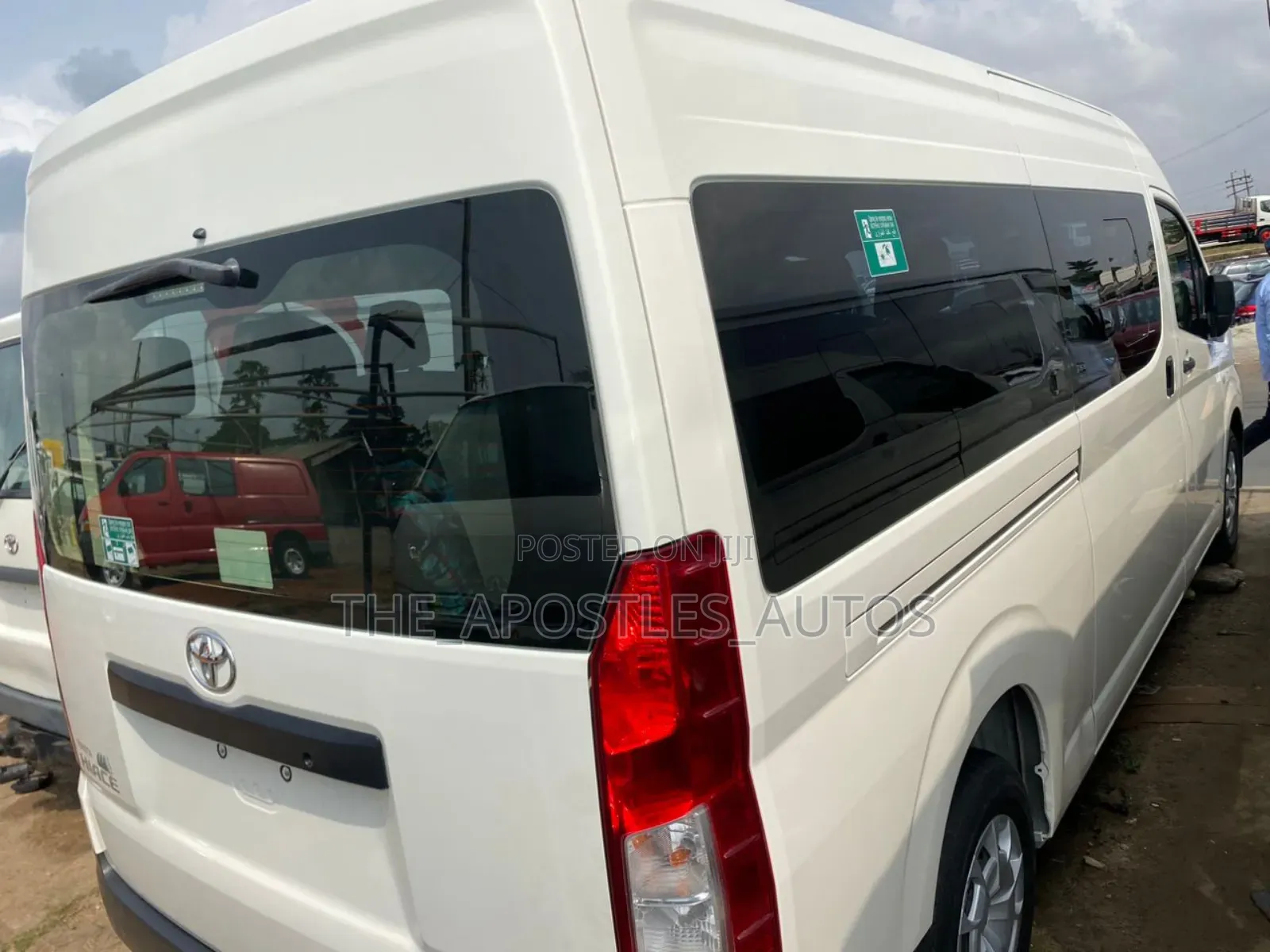 Toyota HiAce 2020 White