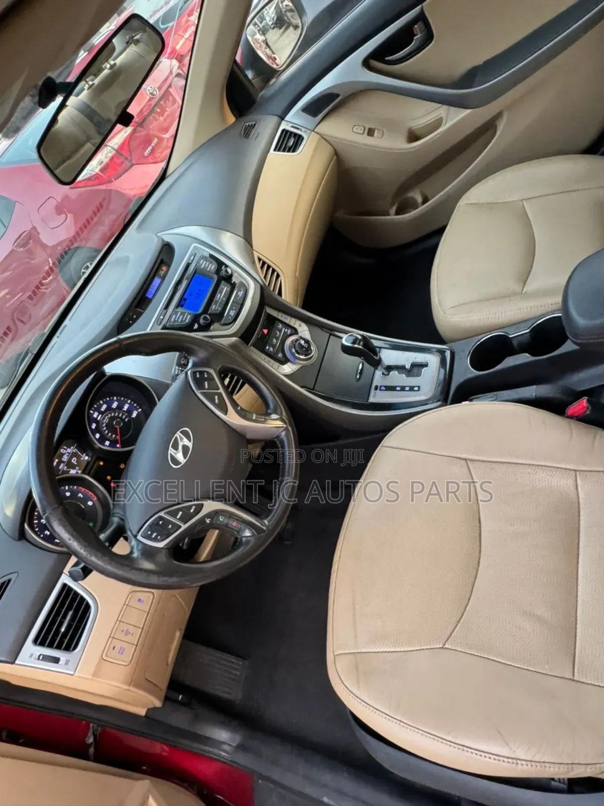 Hyundai Elantra 2014 Red
