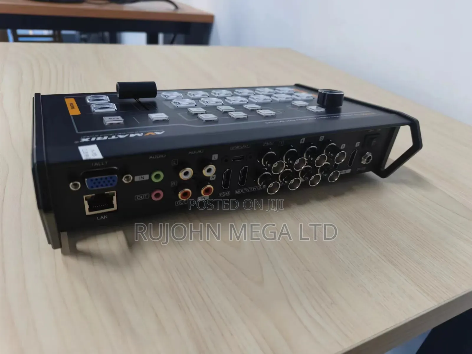 Avmatrix Vs0601u Mini 6-Channel Sdi/Hdmi Video Switcher