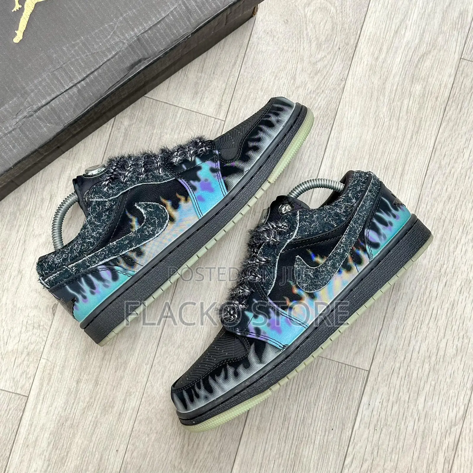 Original Air Jordan 1 Low Black Cat Sneakers