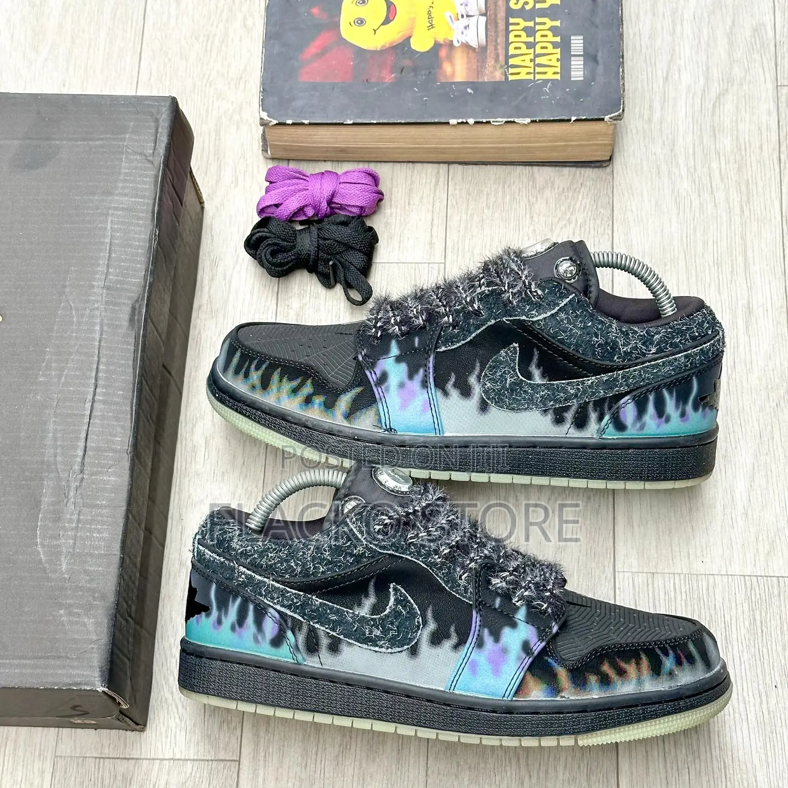 Original Air Jordan 1 Low Black Cat Sneakers