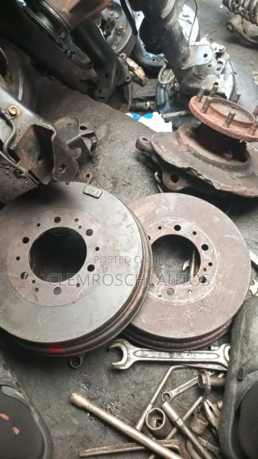 High Quality Certified Back Wheel Drum Toyota Hilux 4x4