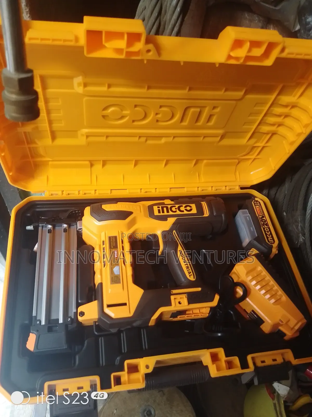 Rechargeable Nailing Gun