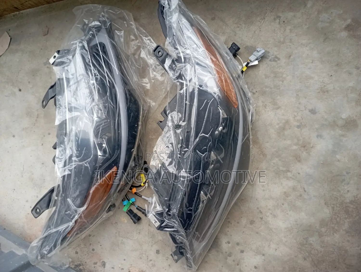 Upgrading Headlight Toyota Camry 2012.
