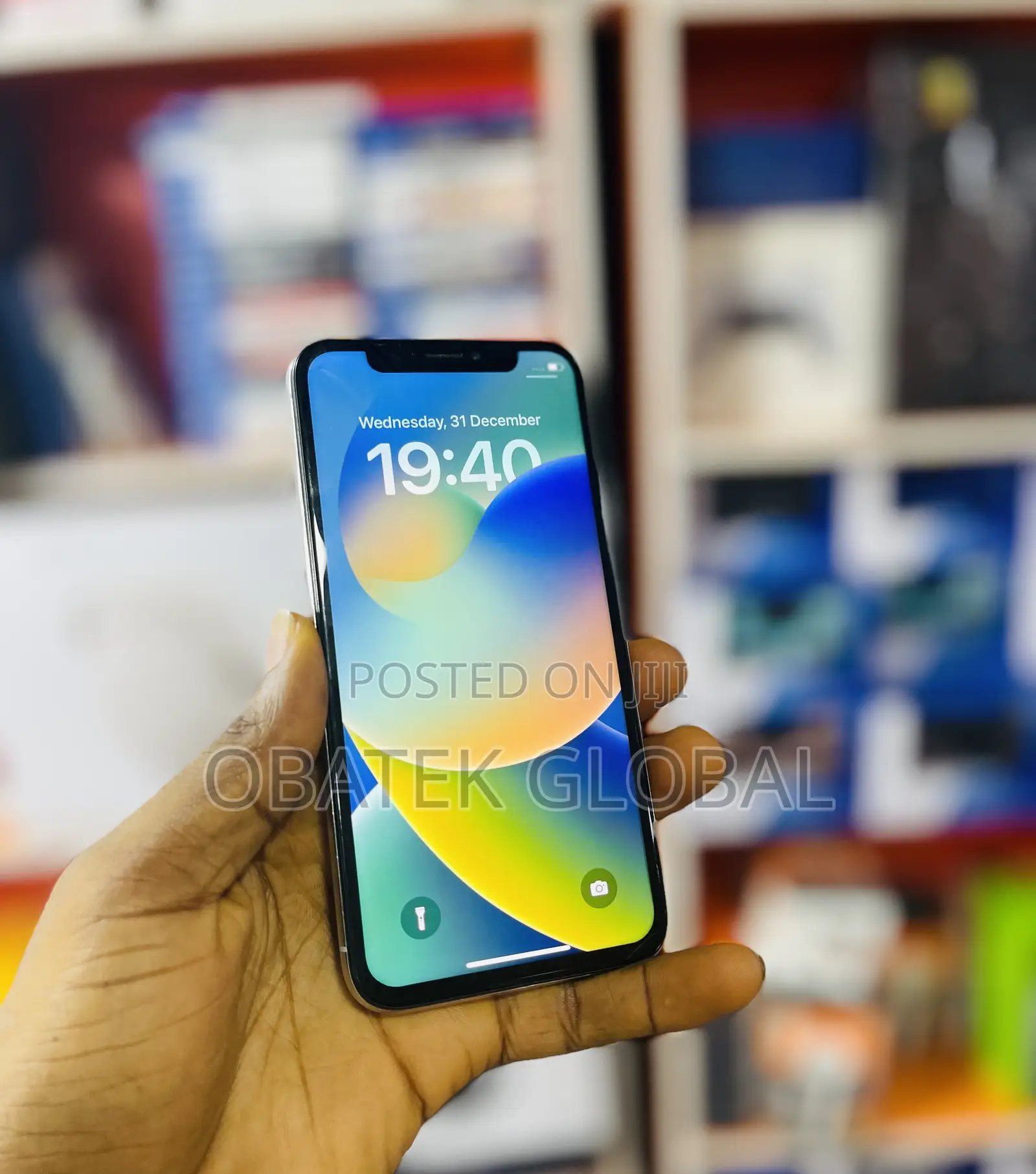 Apple iPhone X 64 GB White