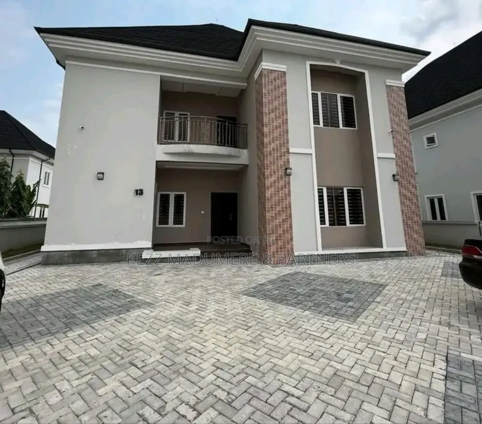 4bdrm Duplex in Off Dr Peter Odili , for sale