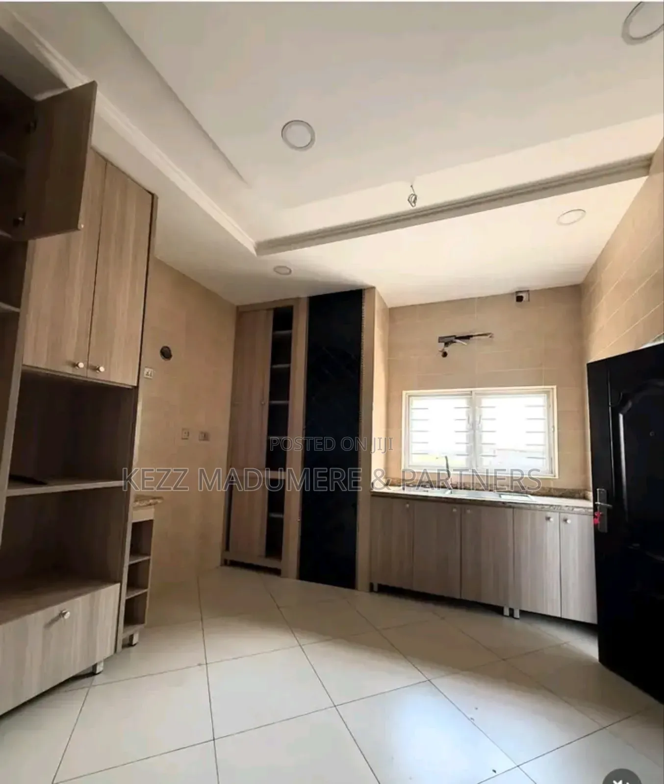 4bdrm Duplex in Off Dr Peter Odili , for sale