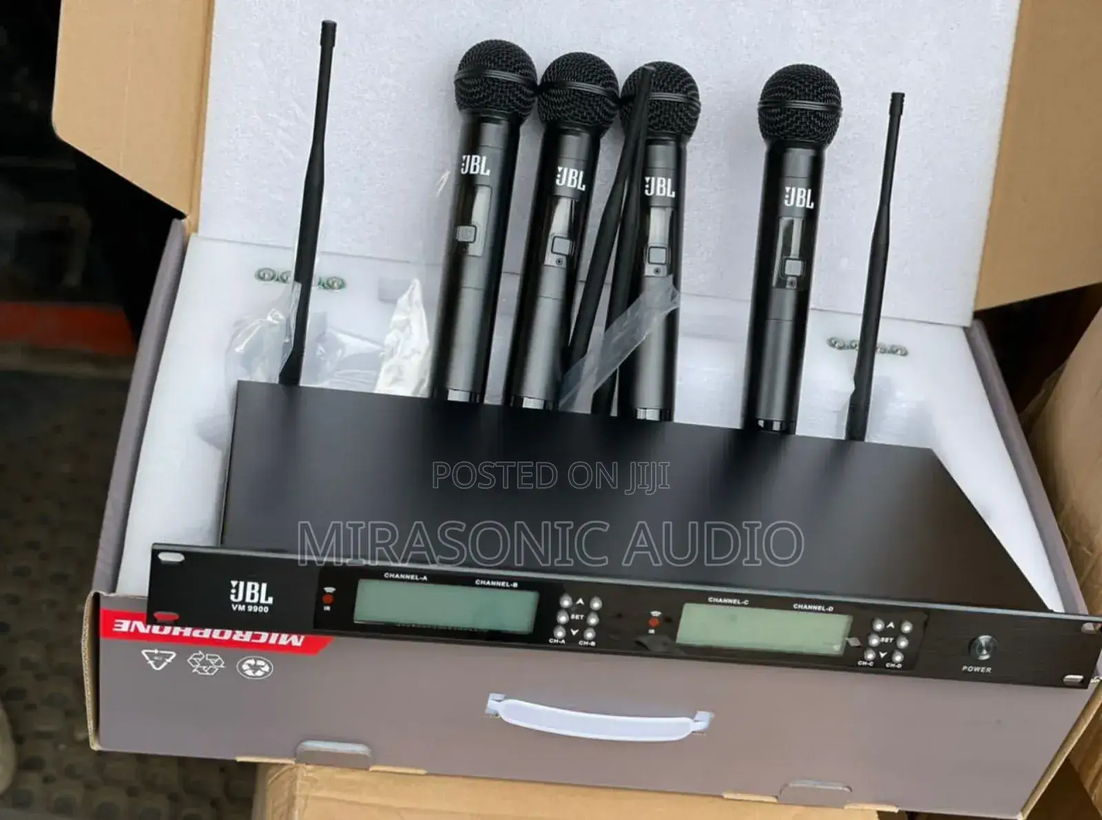 Jbl Vm-9900 4 In 1 Wireless Uhf Microphone