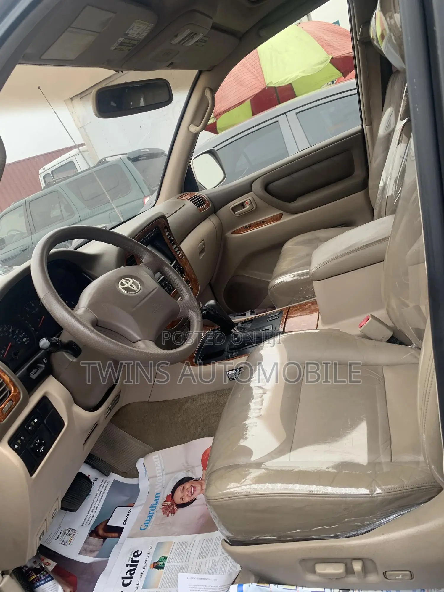 Toyota Land Cruiser 2004 Gray