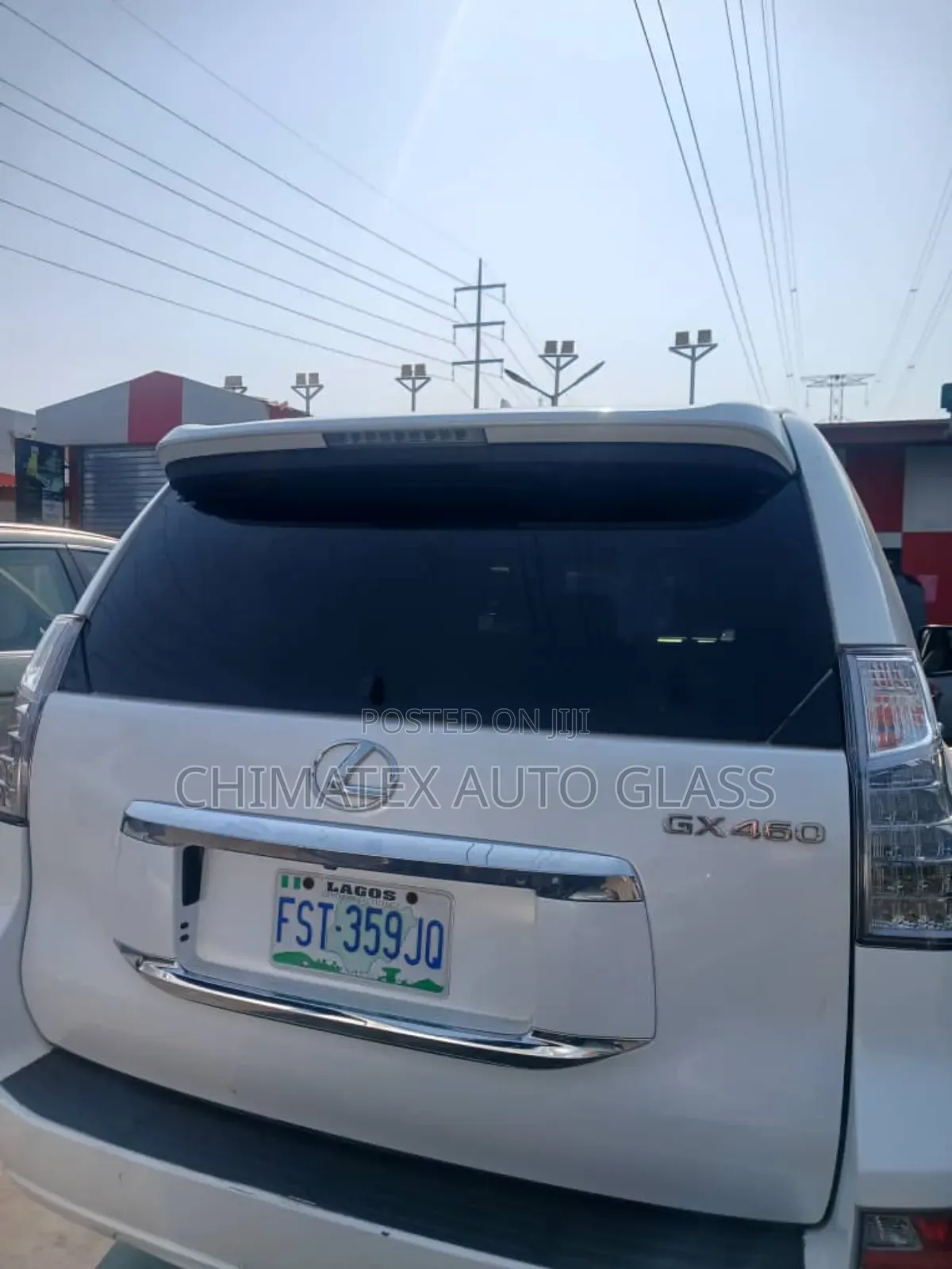 Lexus Gx460 Back Glass Installed Perfectly We Deliver Fix